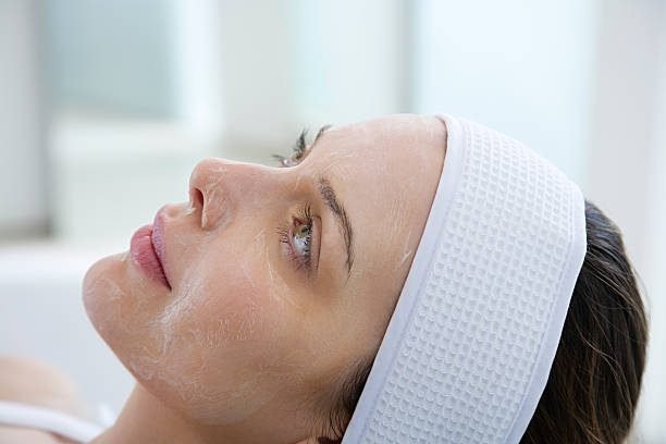 Chemical Peels - Pigmentations(Neck, Under Arm, Under Eye, Elbows, Knees)